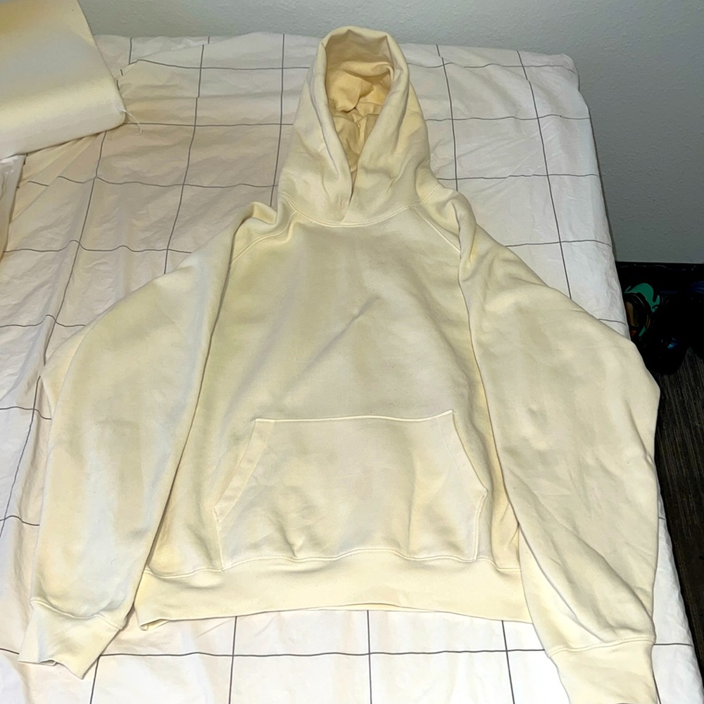 Fear of God Buttercream Essentials Hoodie. Size M.